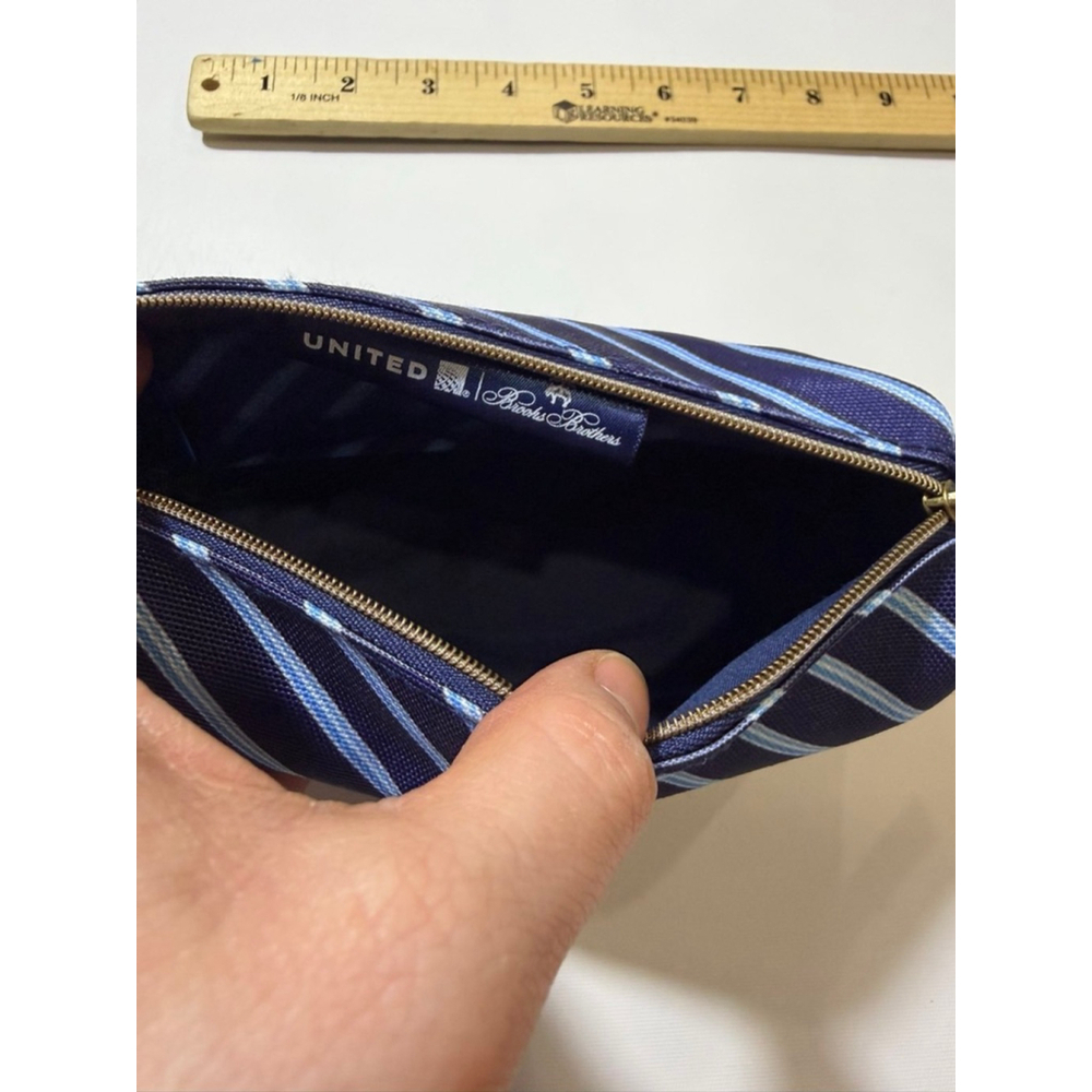 Brooks Brothers United Airlines Travel Toiletry Bag Striped Amenity Pouch - Picture 8 of 9
